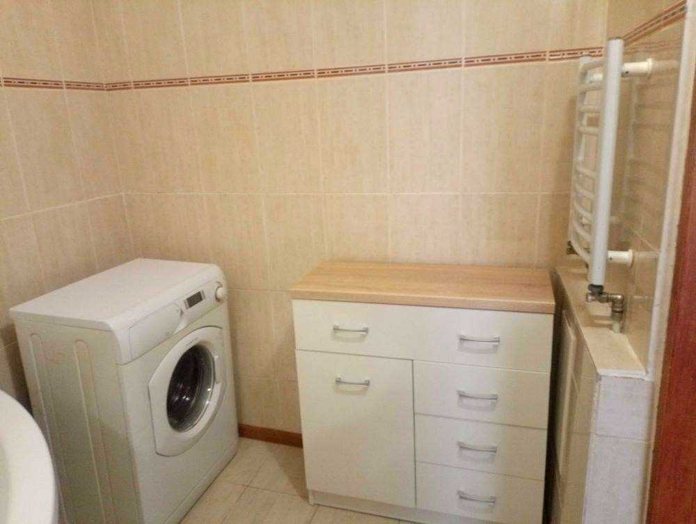 1877556131739067
