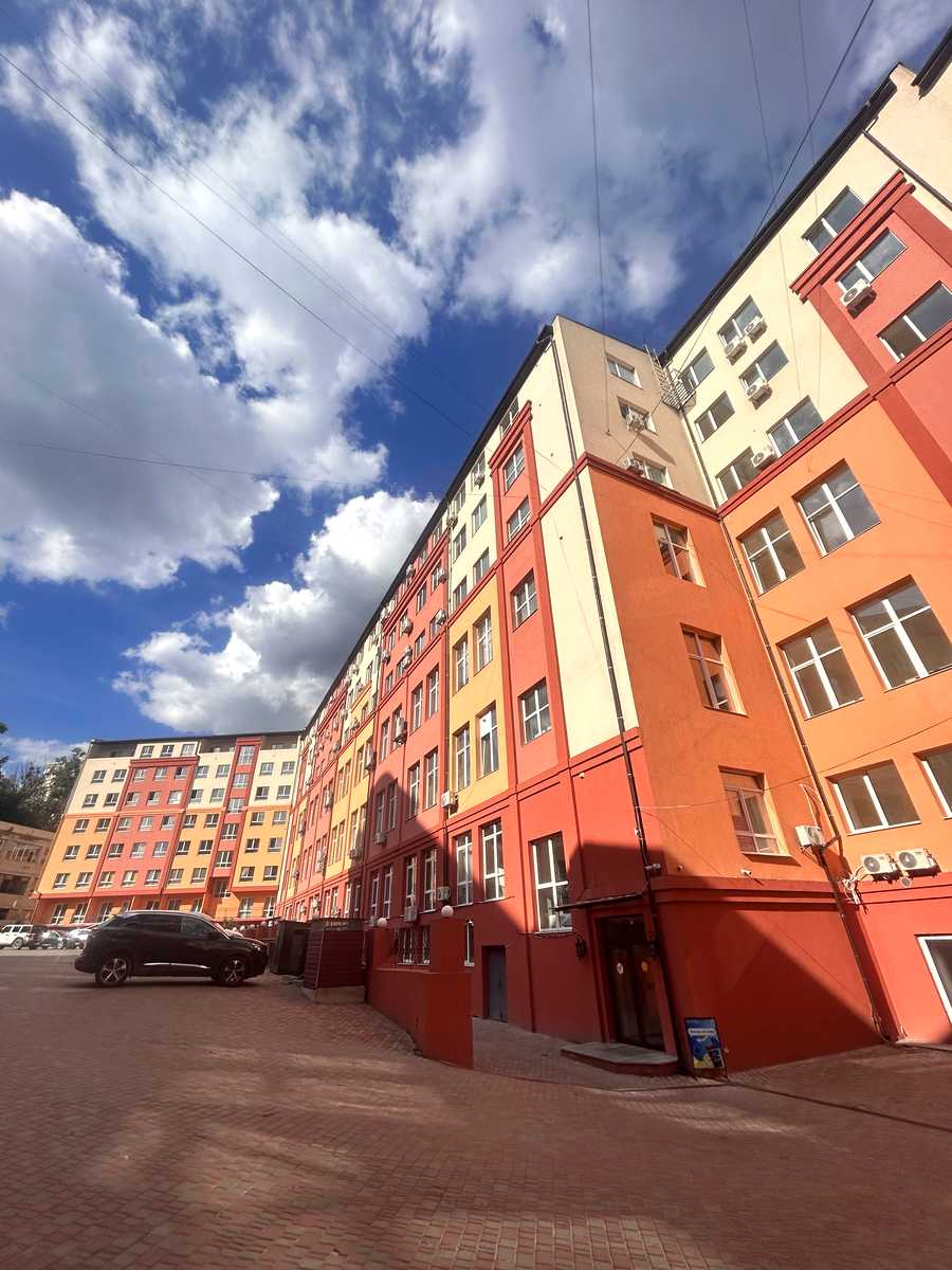 1877557819512340