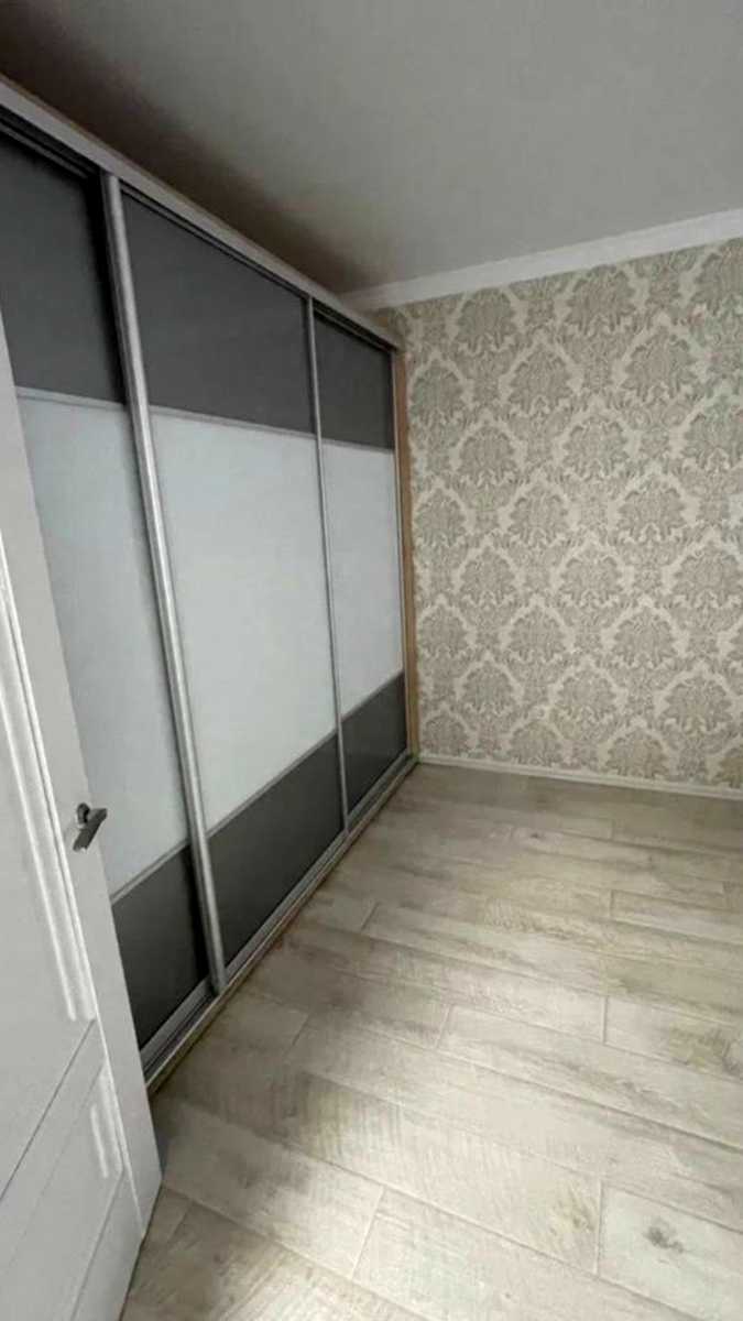 1877558099649225