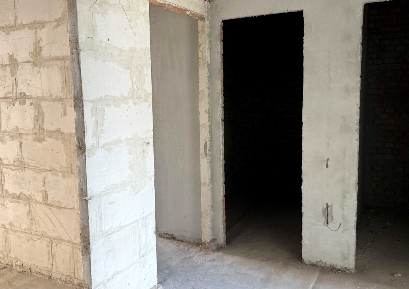 1877560271113505