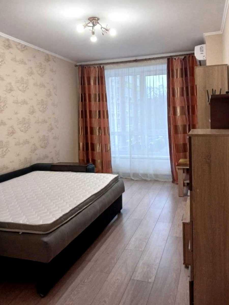 1877560349540512