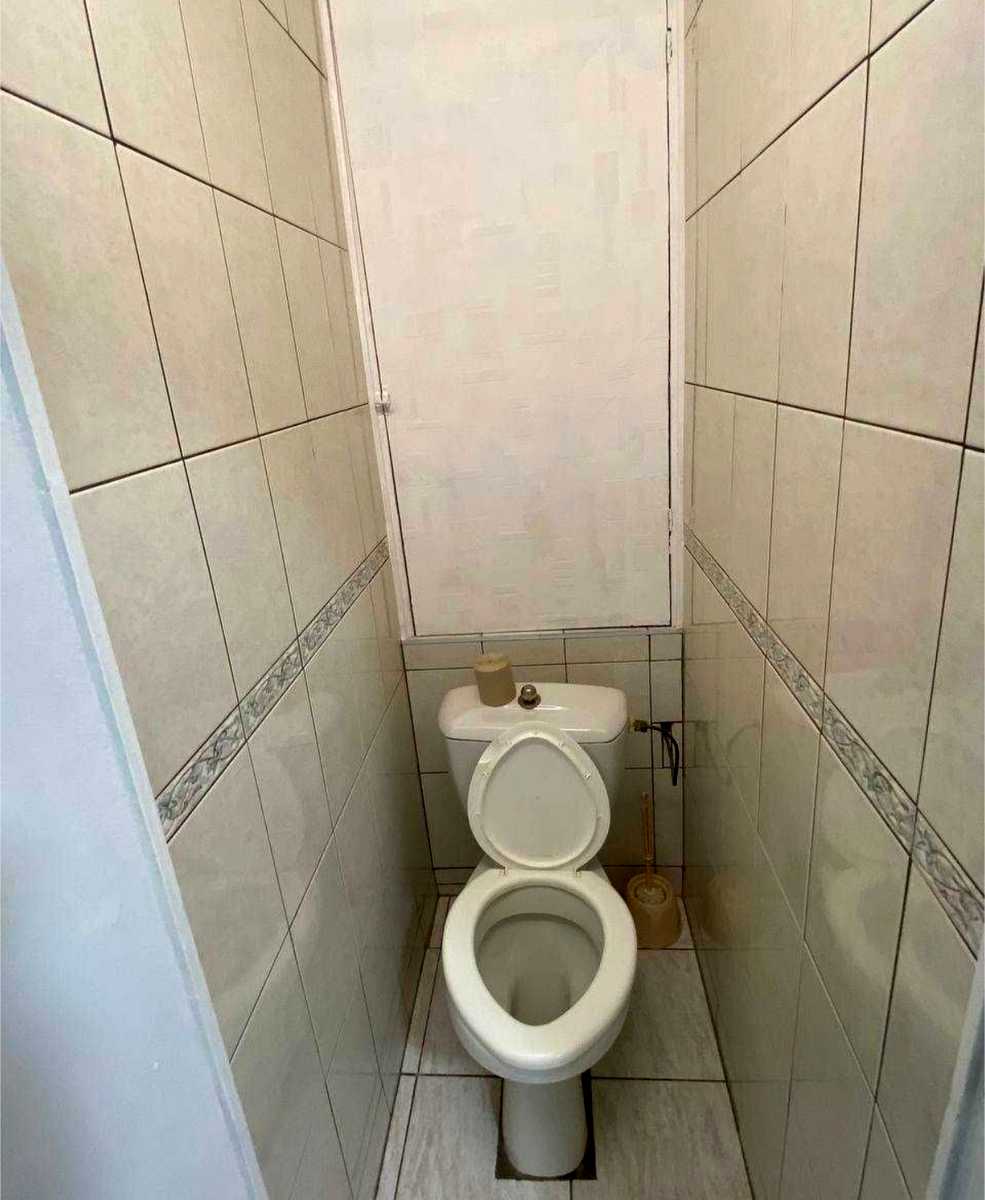 1877560426537217