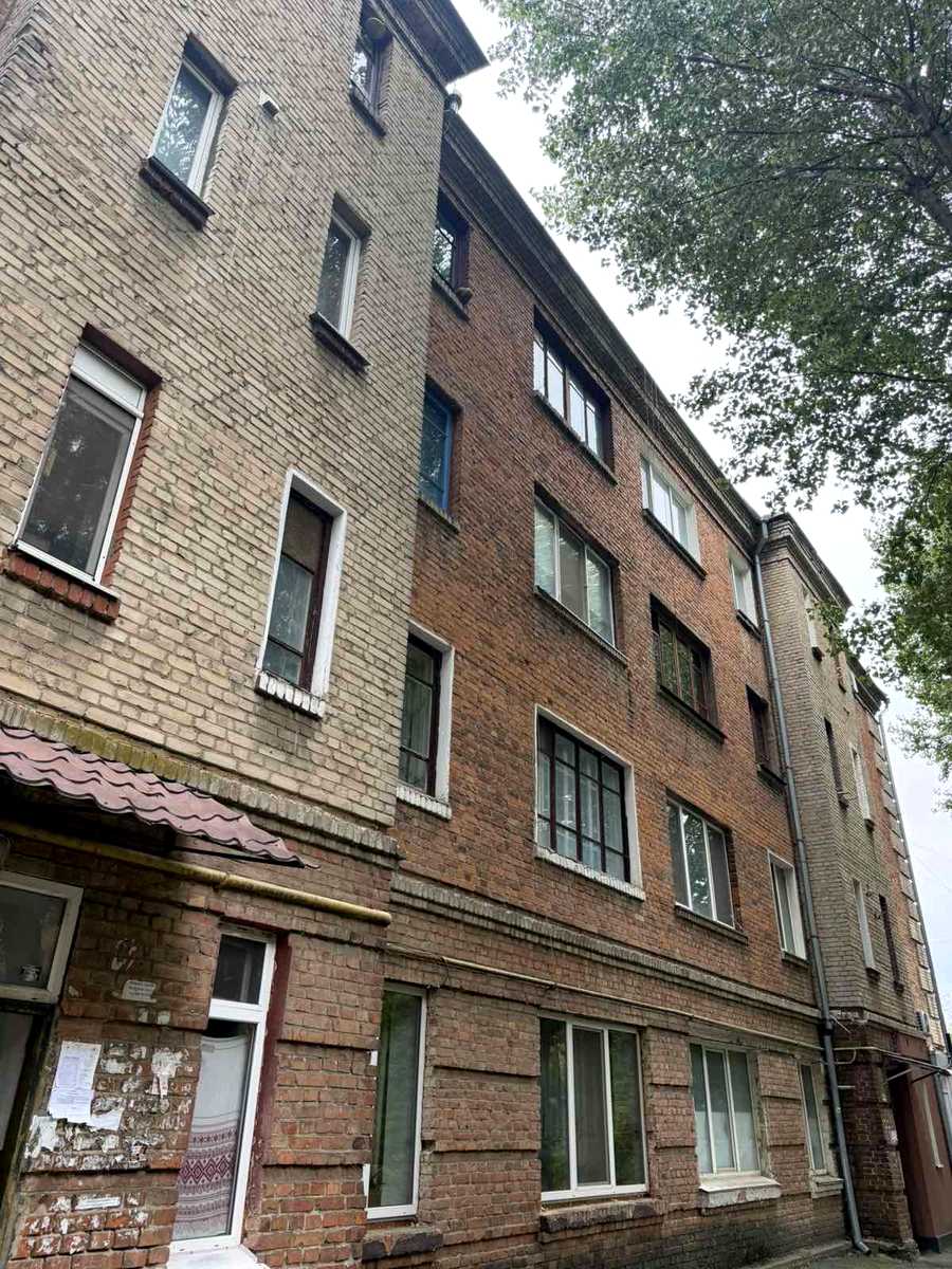 1877560602080471