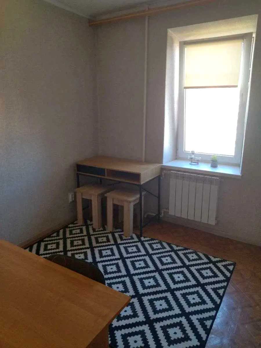 1877561972922141