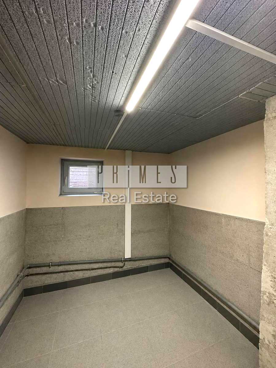 1877562645118417