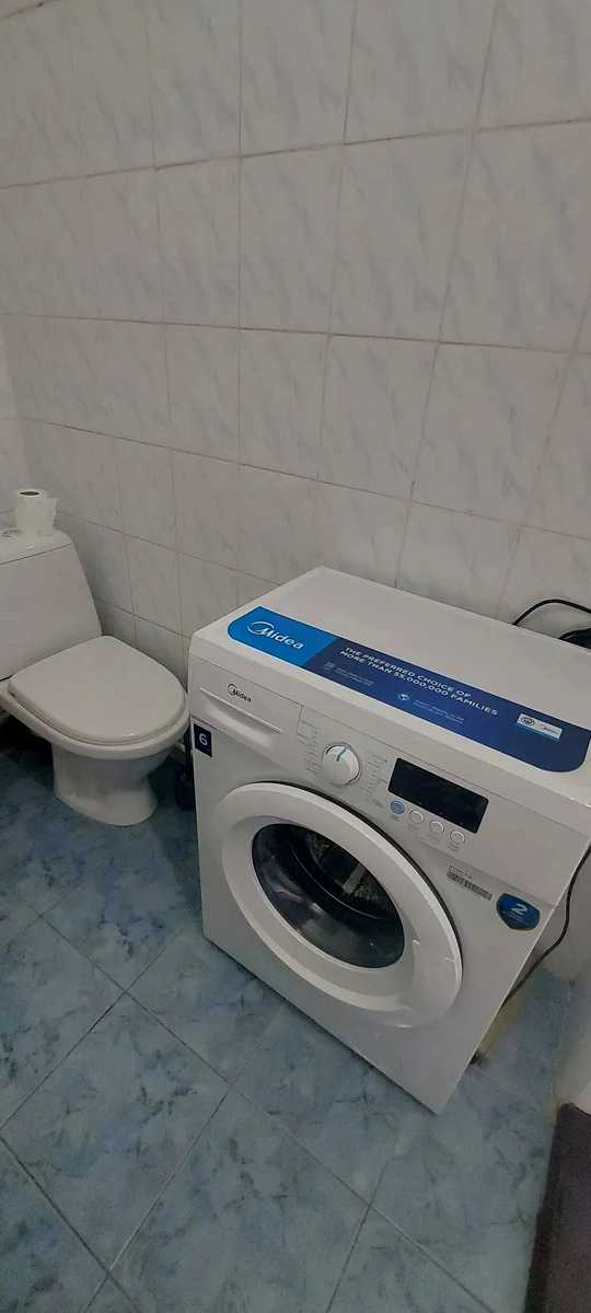 1877563557790953