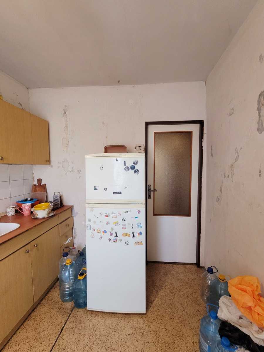 1877563615429193