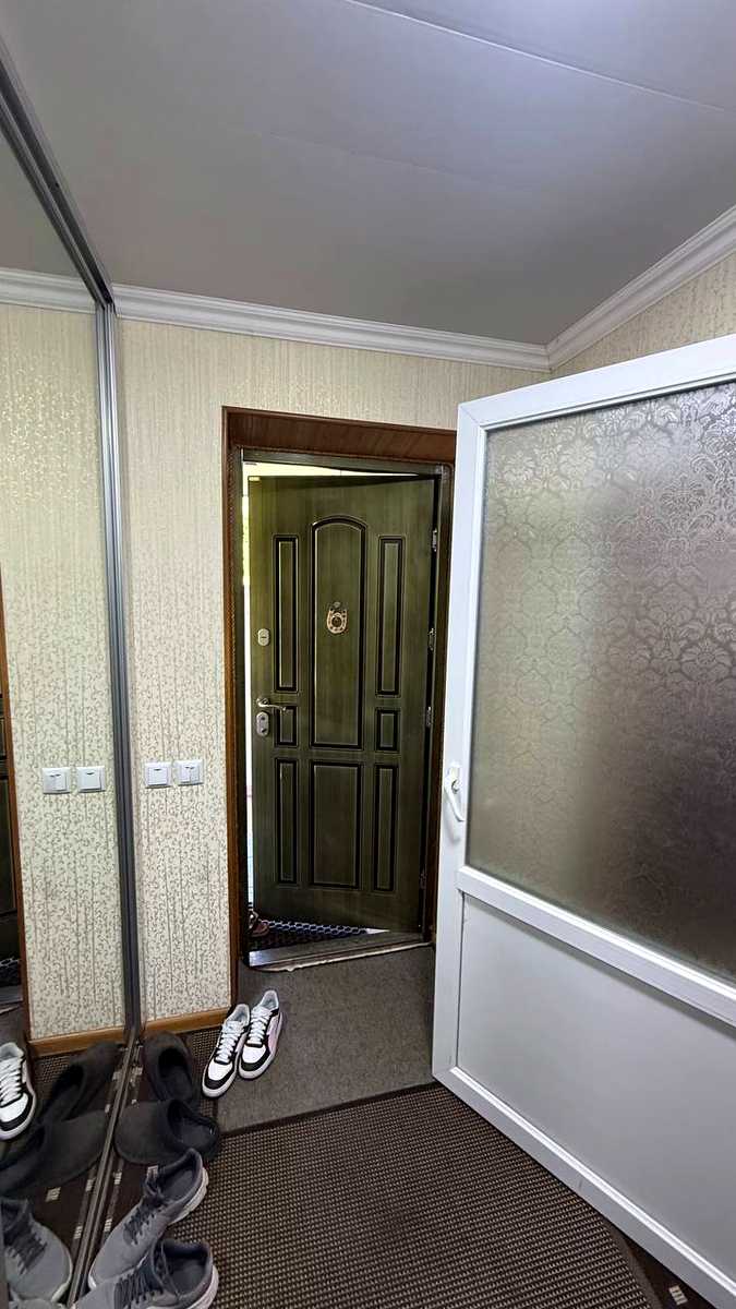1877563659892887