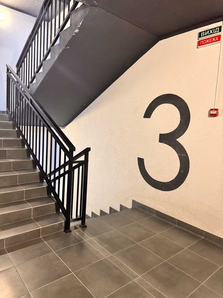 1877563837049526