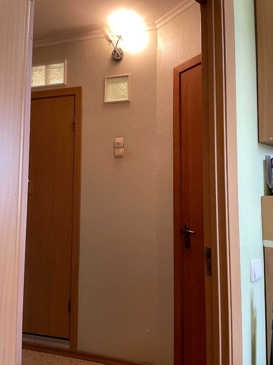 1877564509513693