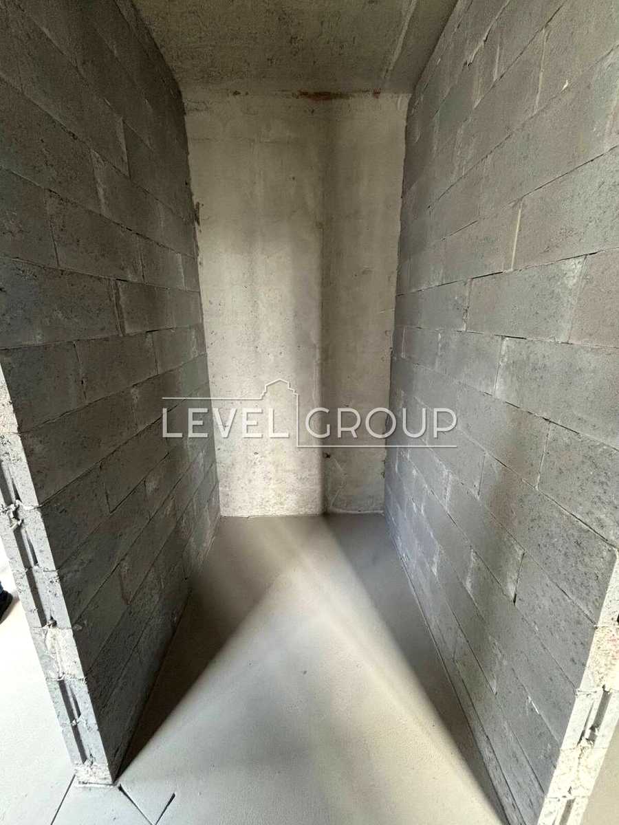 1877564909721512
