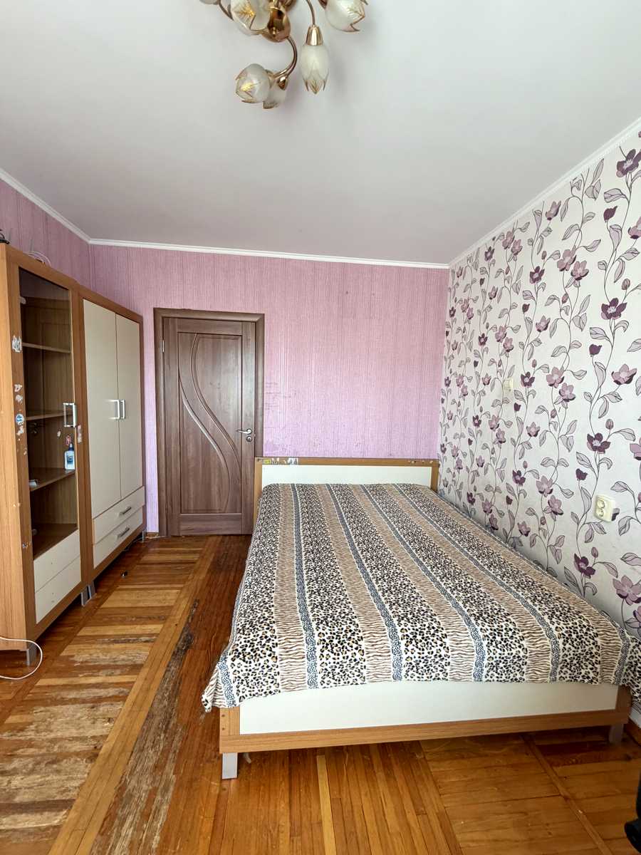 1877565190466888