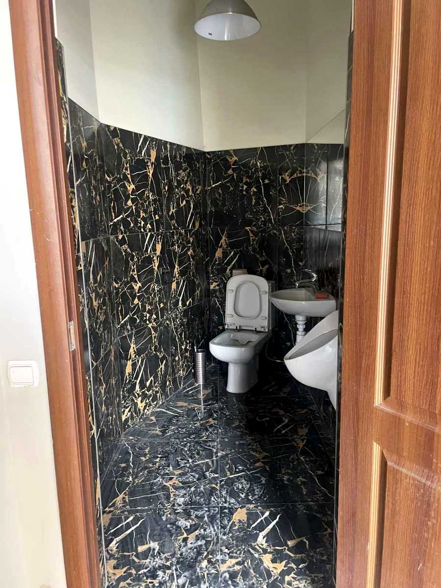 1877565246803134