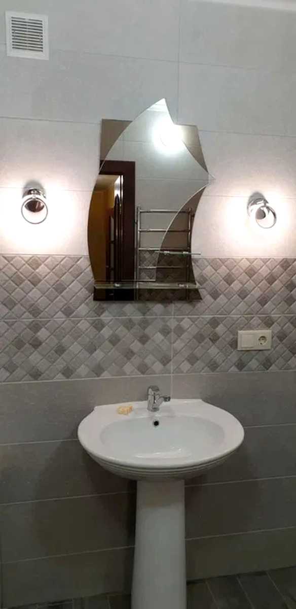1877565870783312