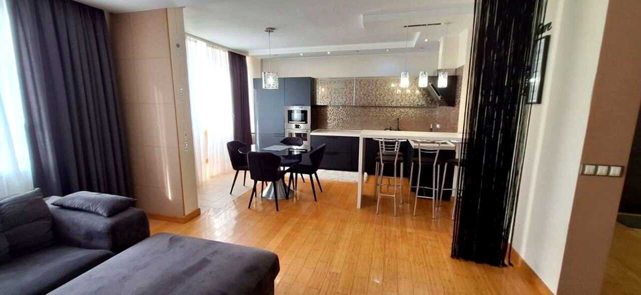 1877566804294874