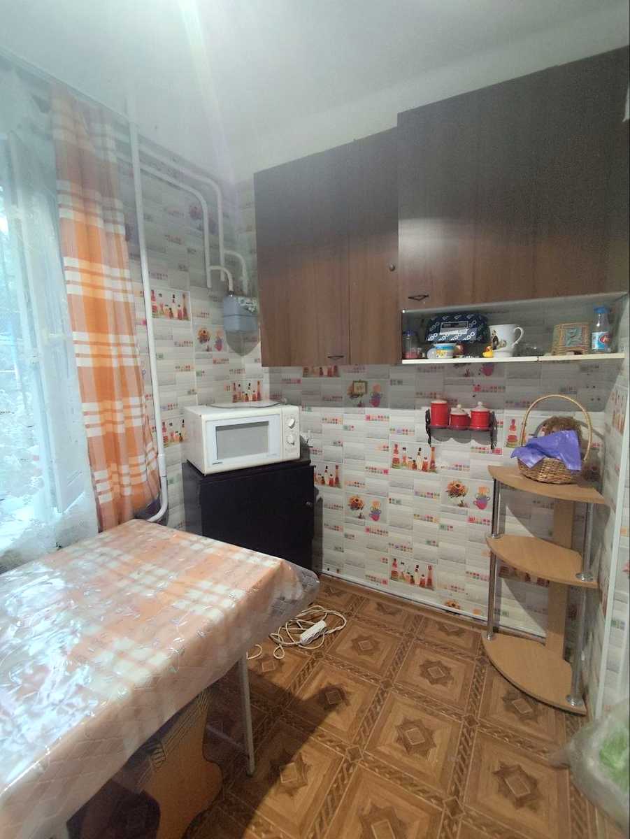 1877567023073137