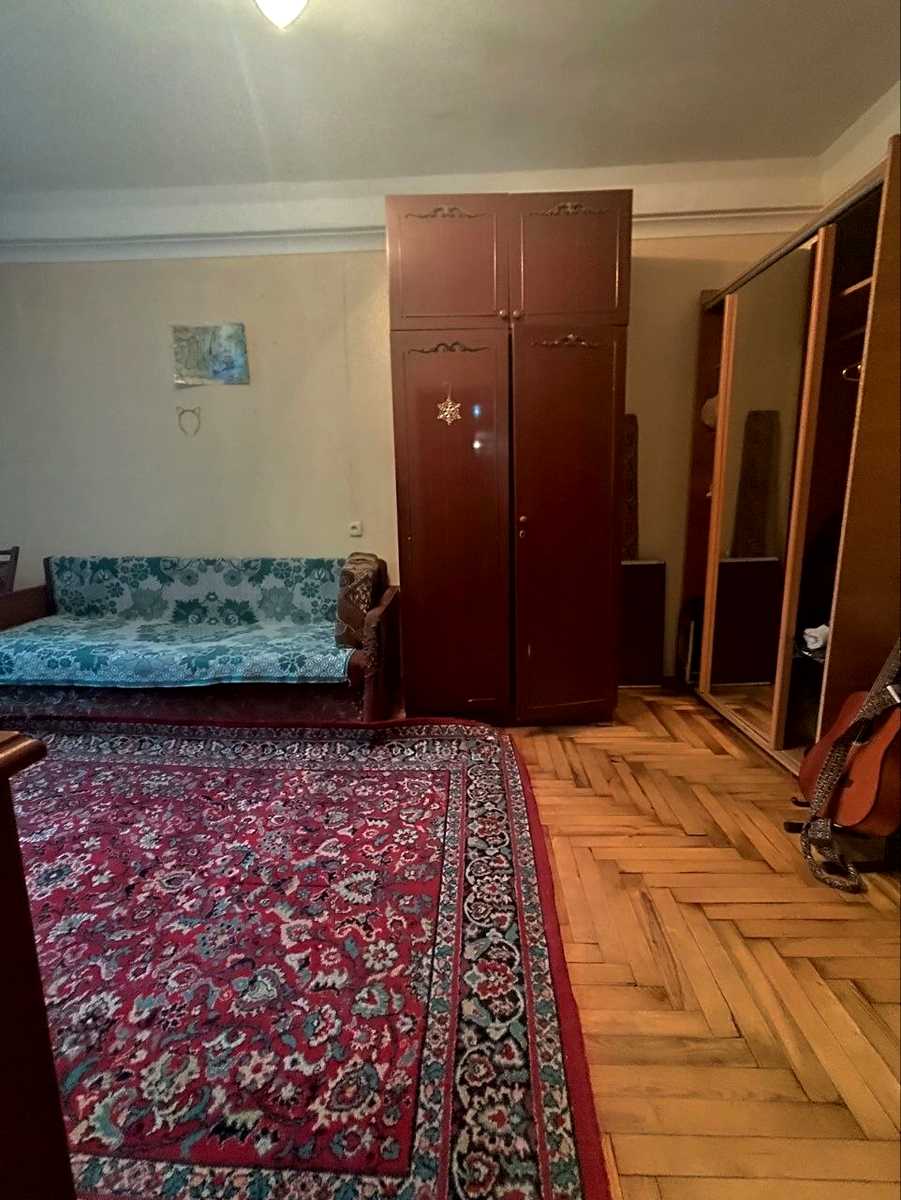 1877567023074230