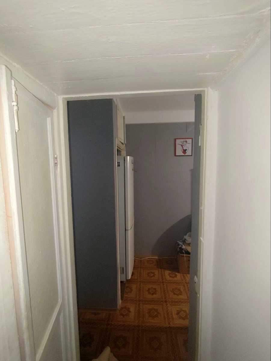 1877567027443203