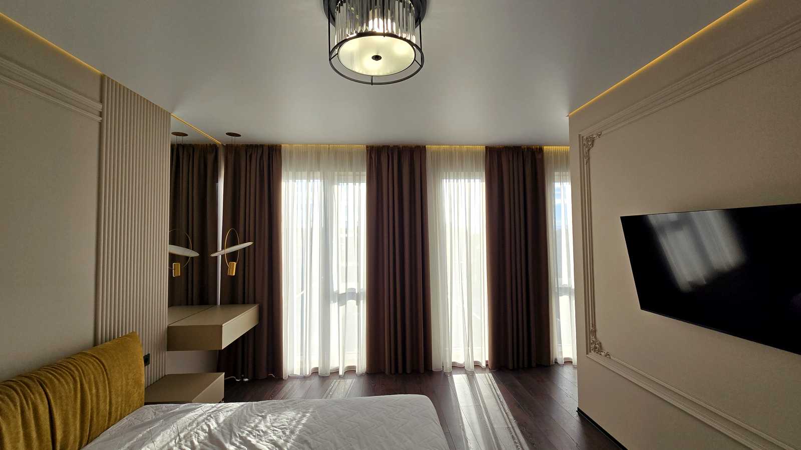 1877567487482854
