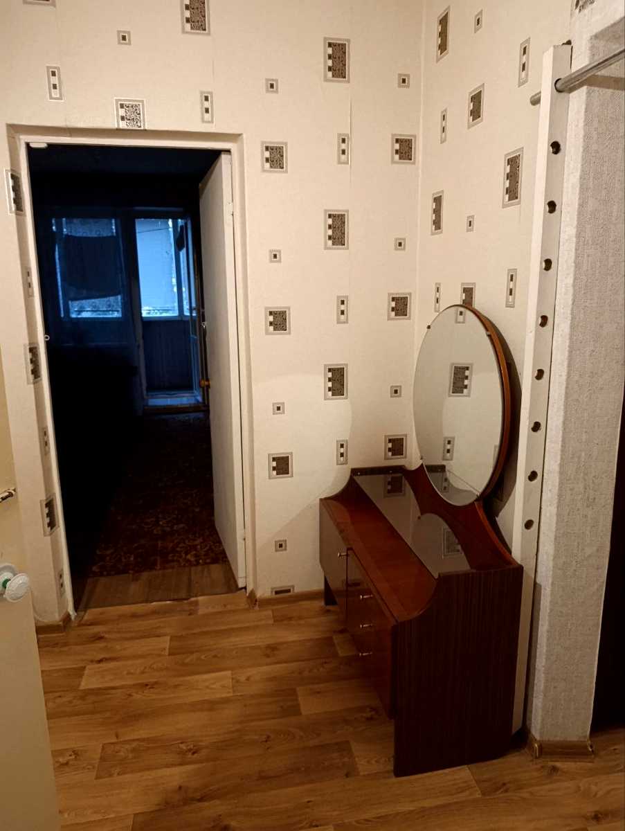 1877567494467611