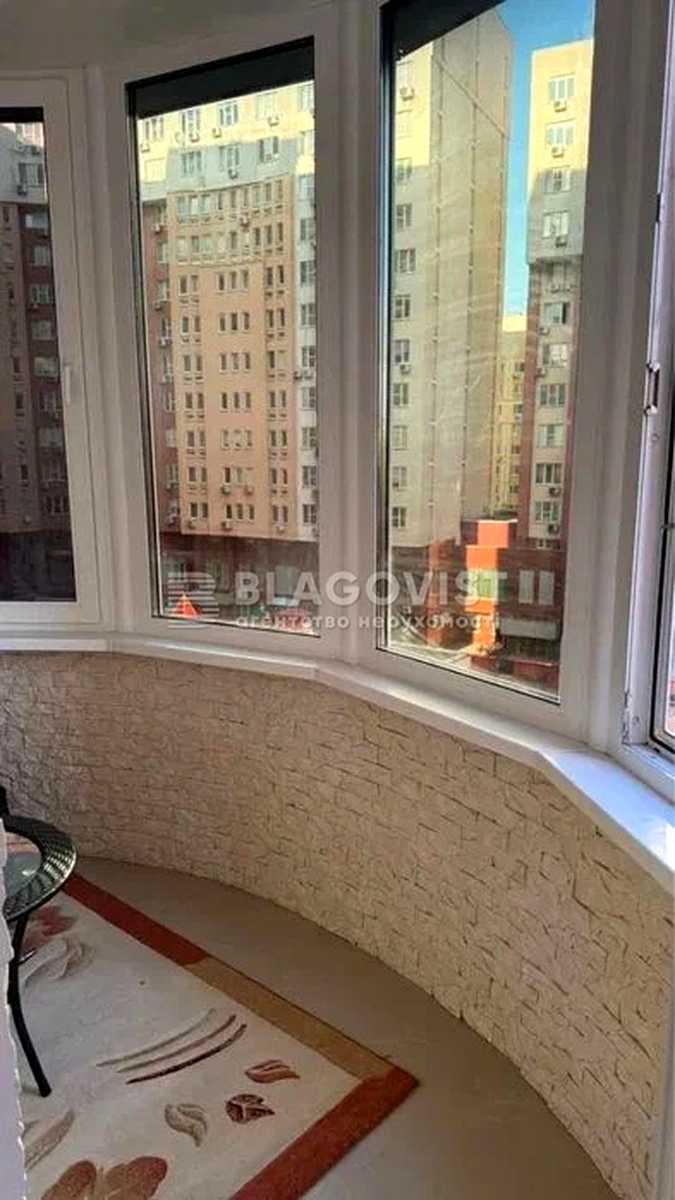 1877567610362700