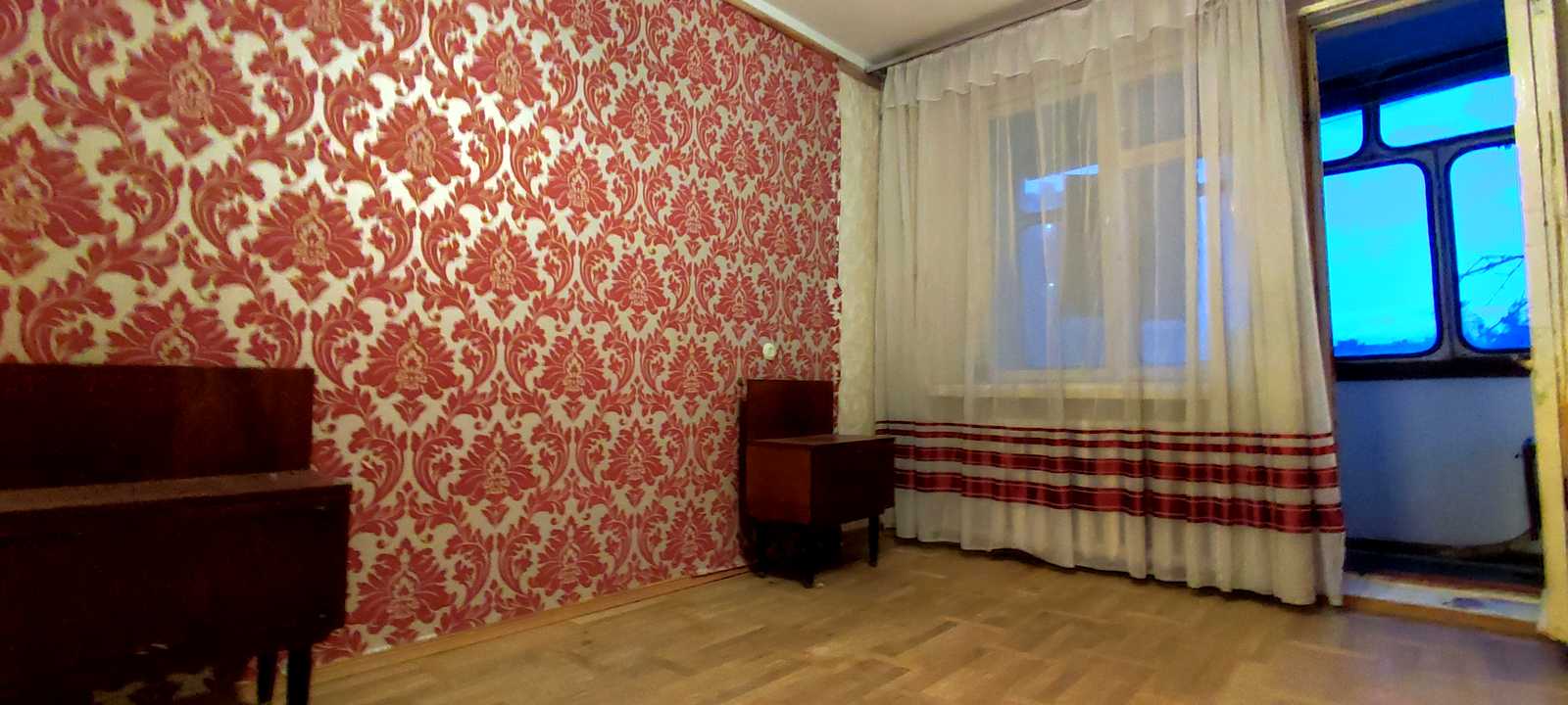 1877568350850782