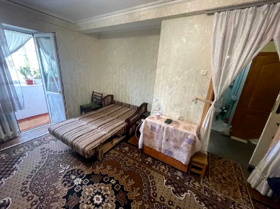 1877568686188683