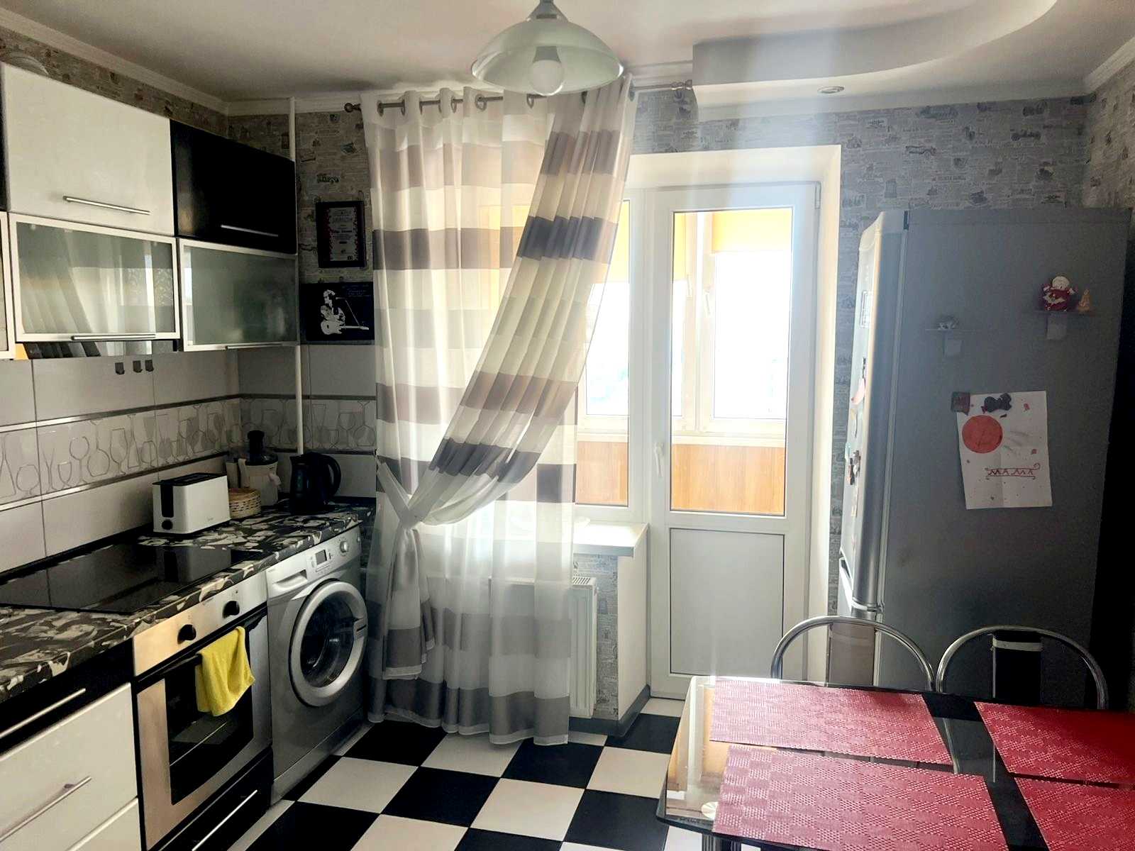1877569430961106