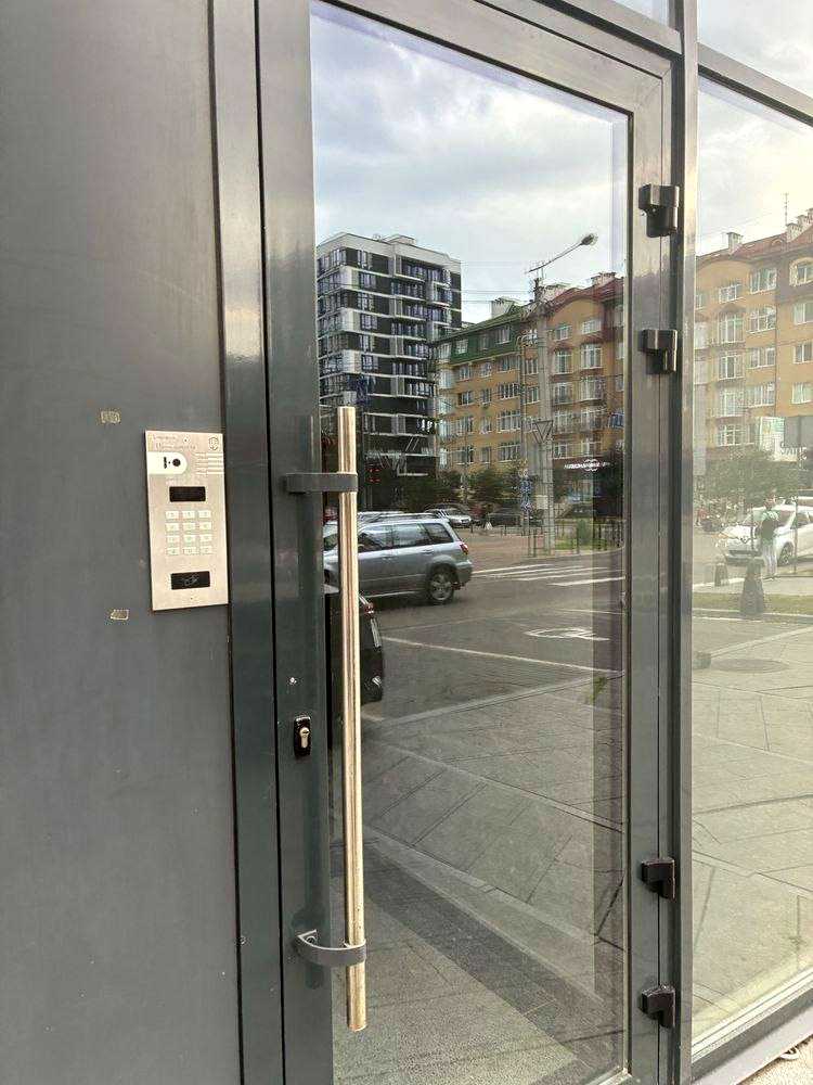 1877569797987848