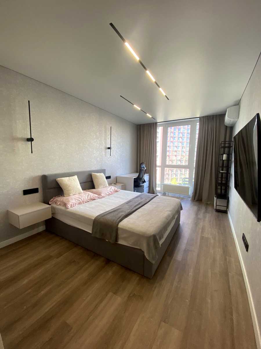 1877570251488937