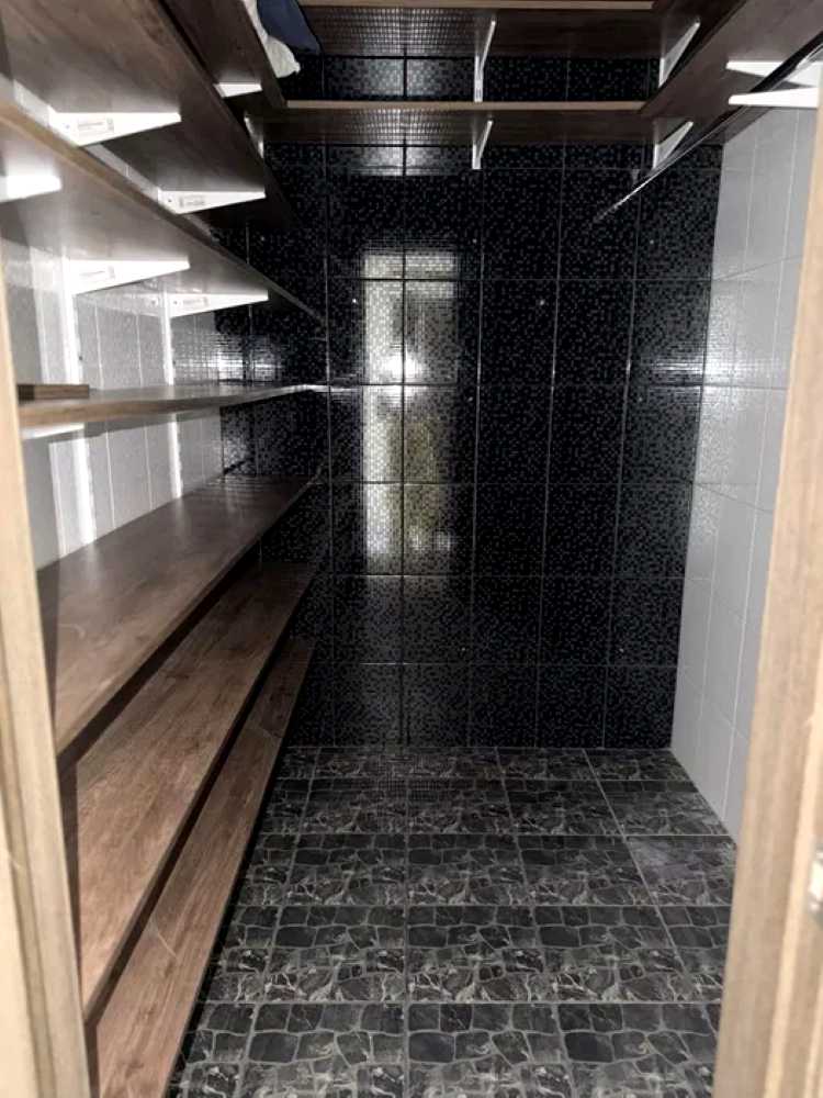 1877571739982879