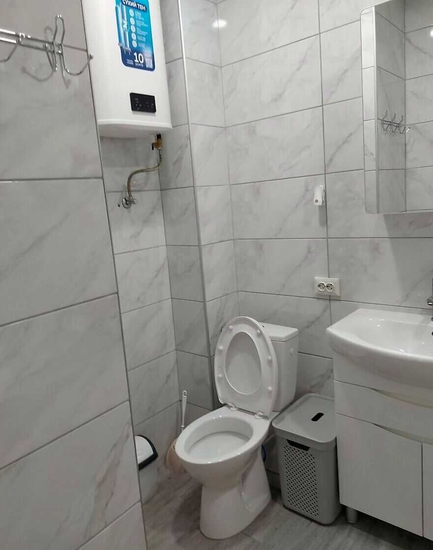 1877571859999209