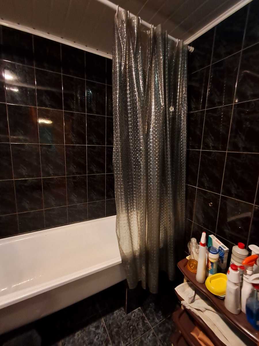 1877571983136079