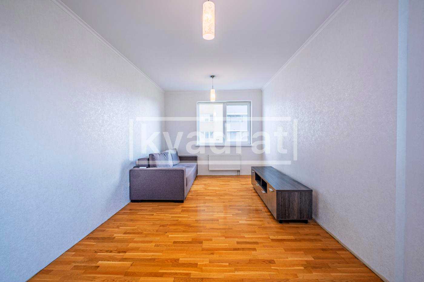 1877572683698804