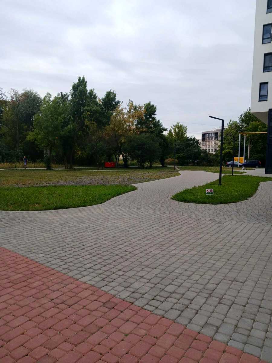 1877572775619276