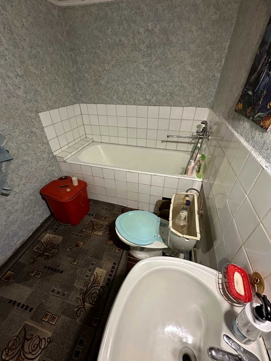 1877574871974904