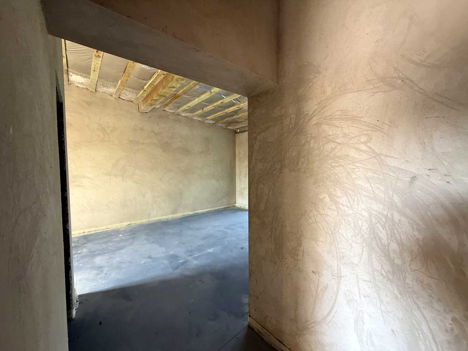 1877575888023282