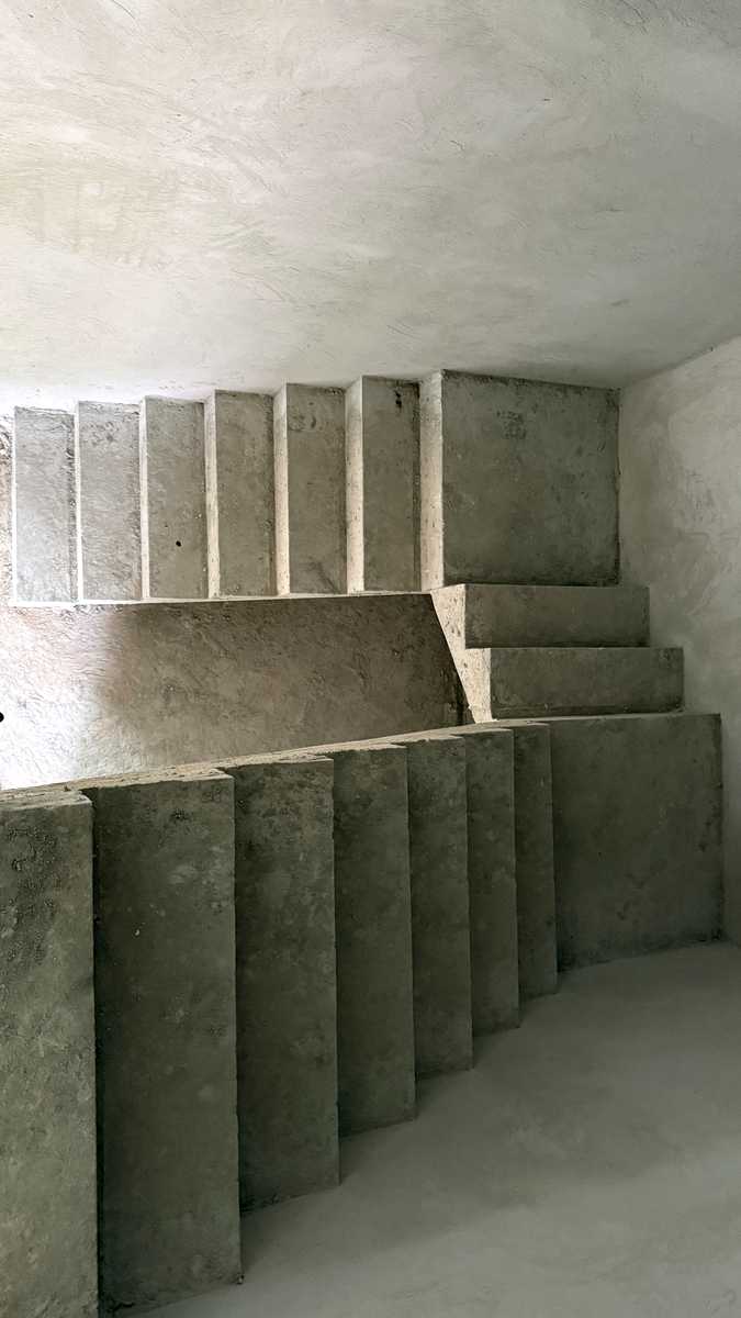 1877577138055851