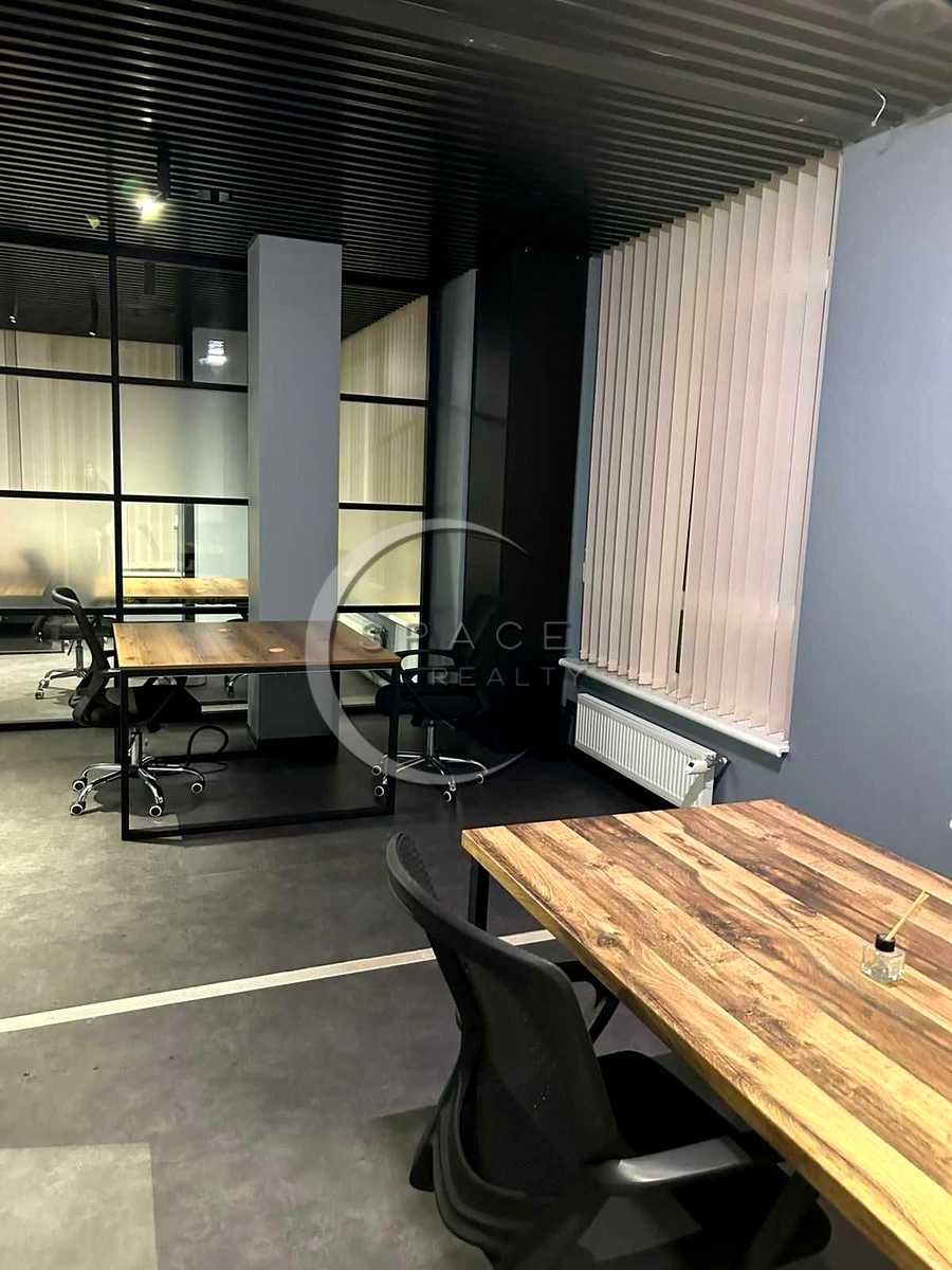 1877577384187657