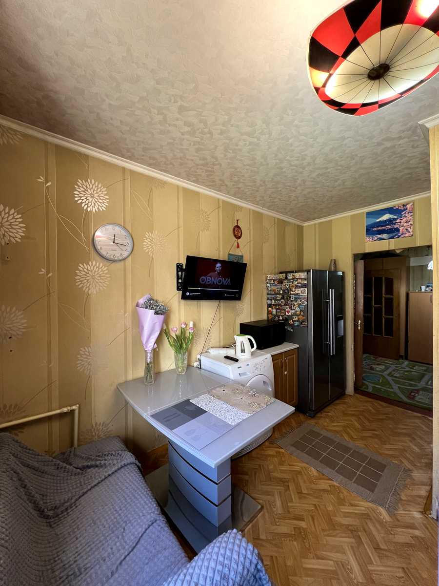 1877579528883397