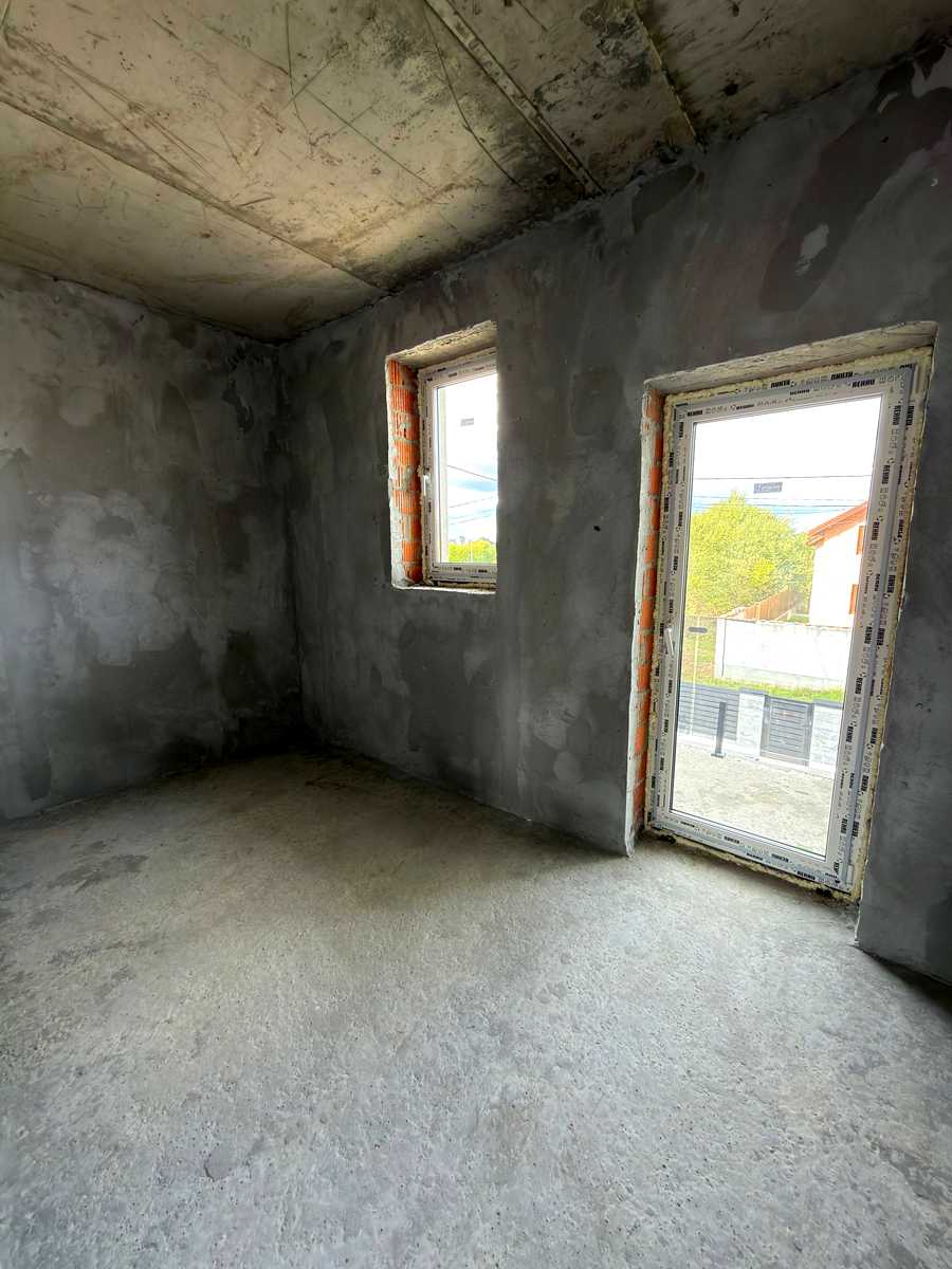 1877579867341269