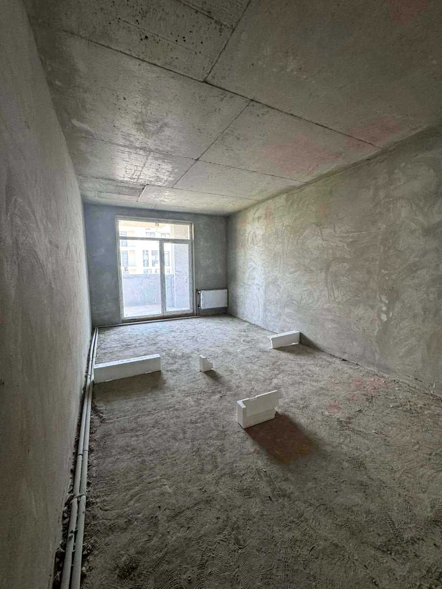 1877581668477354