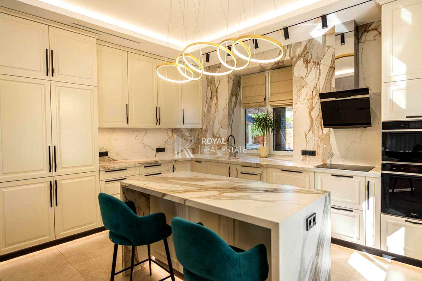 1877581848534475