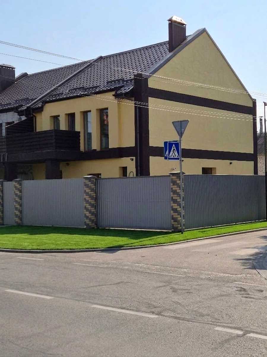 1877581898233539