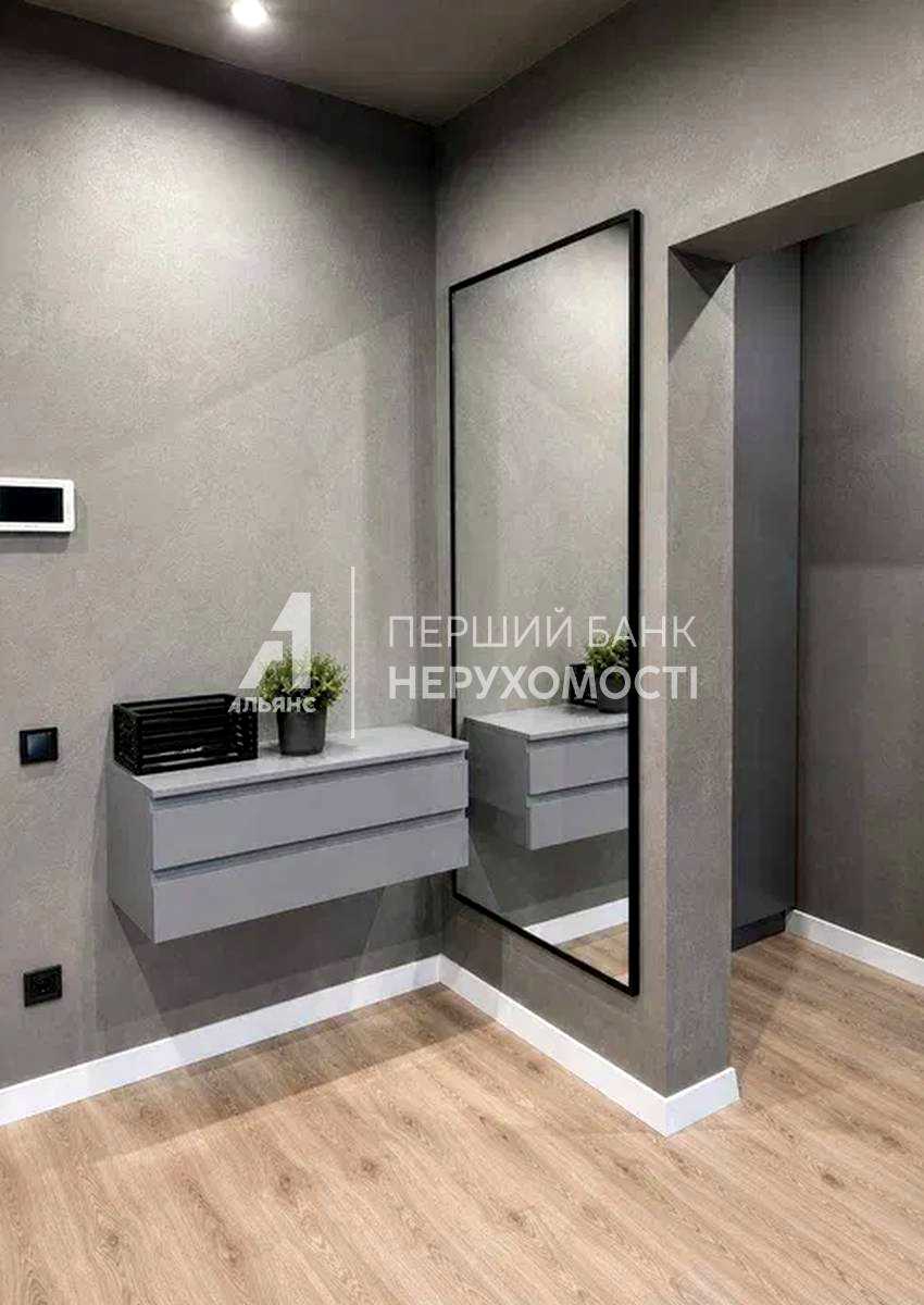 1877581976276545.jpg