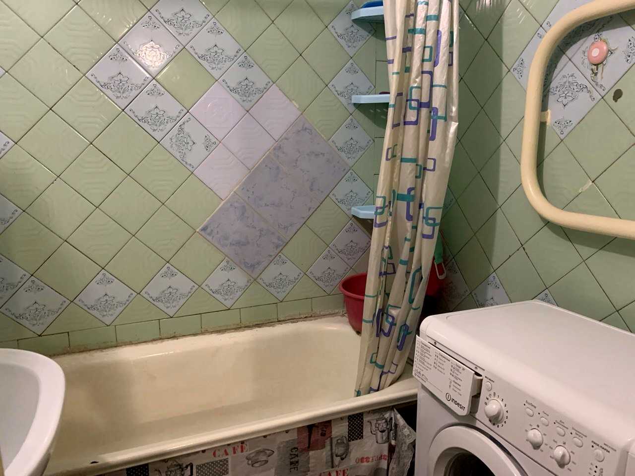 1877582233683777