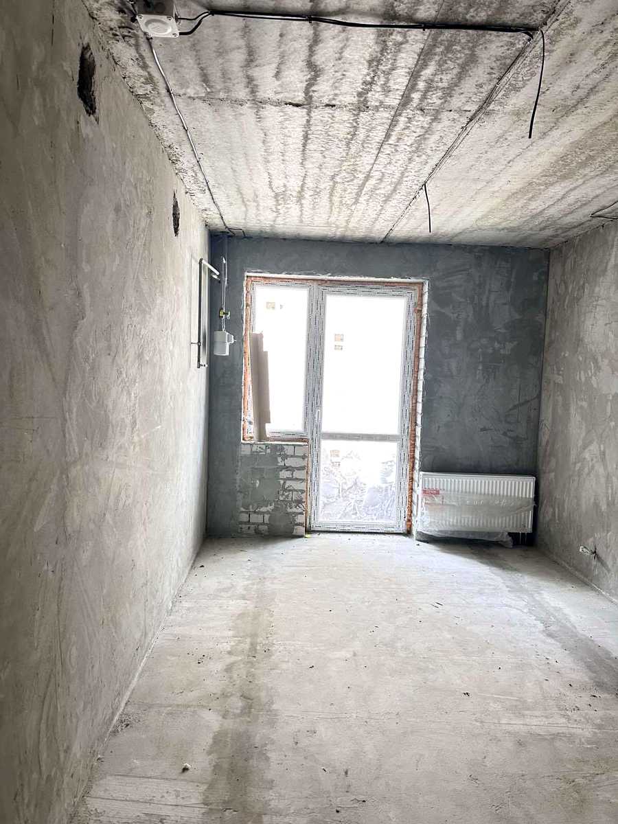 1877582959560033