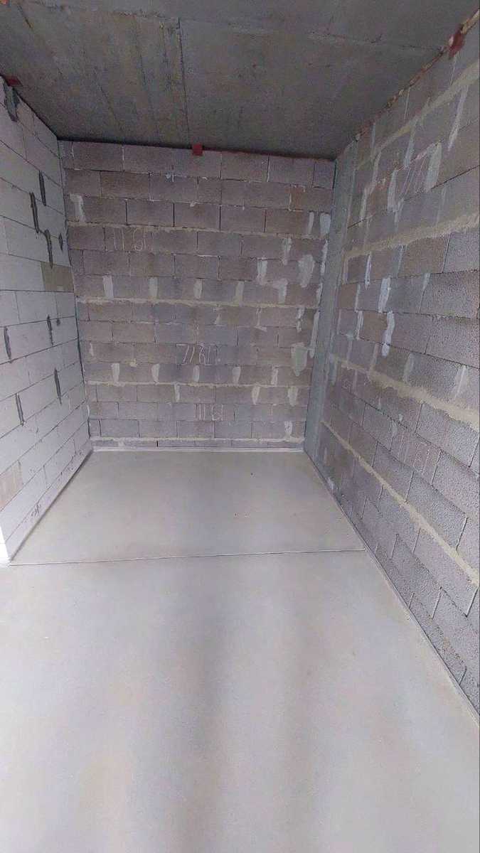 1877583310870982