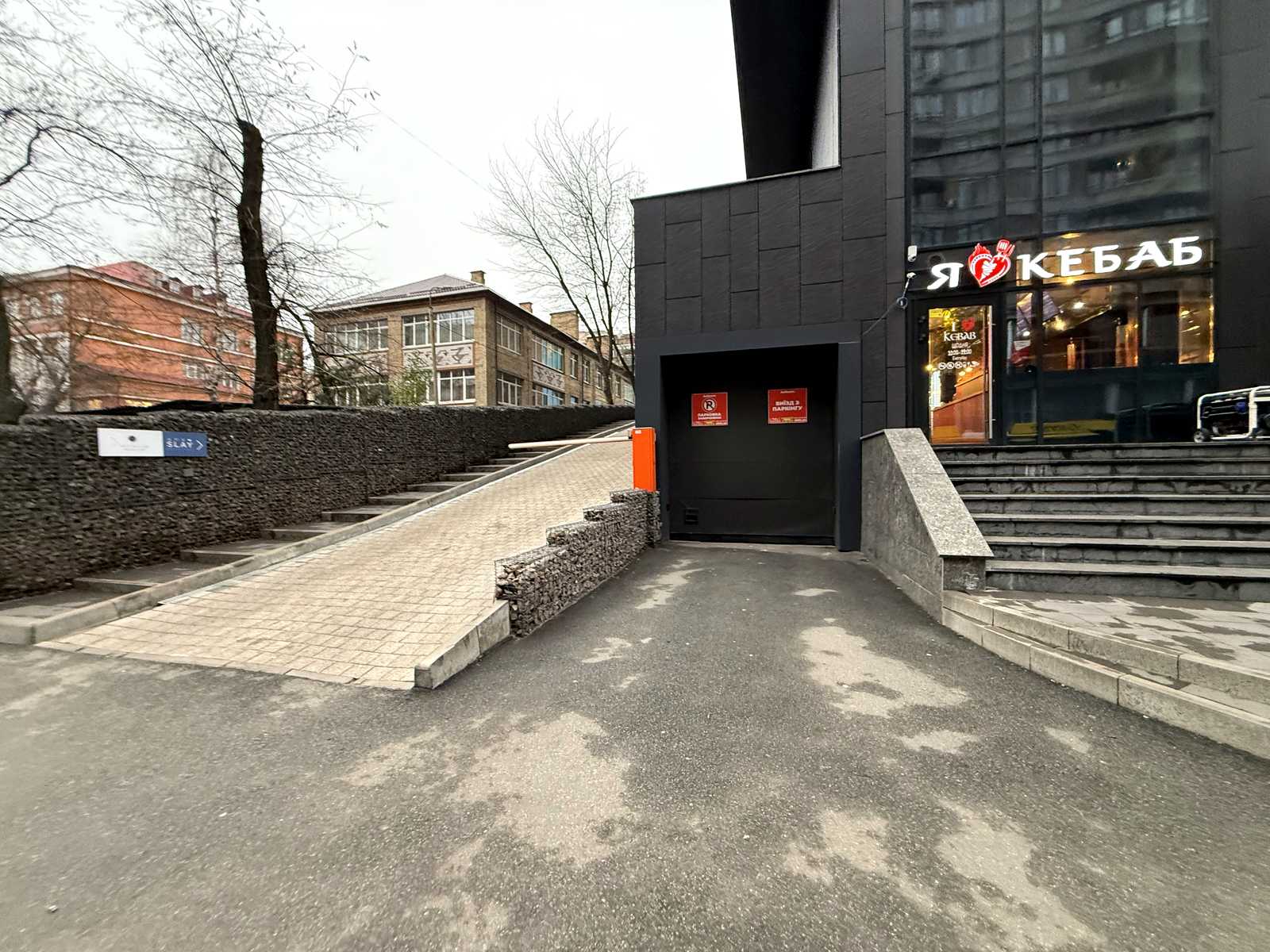 1877584568215983