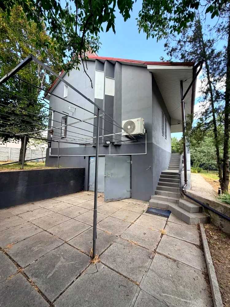 1877585485640546
